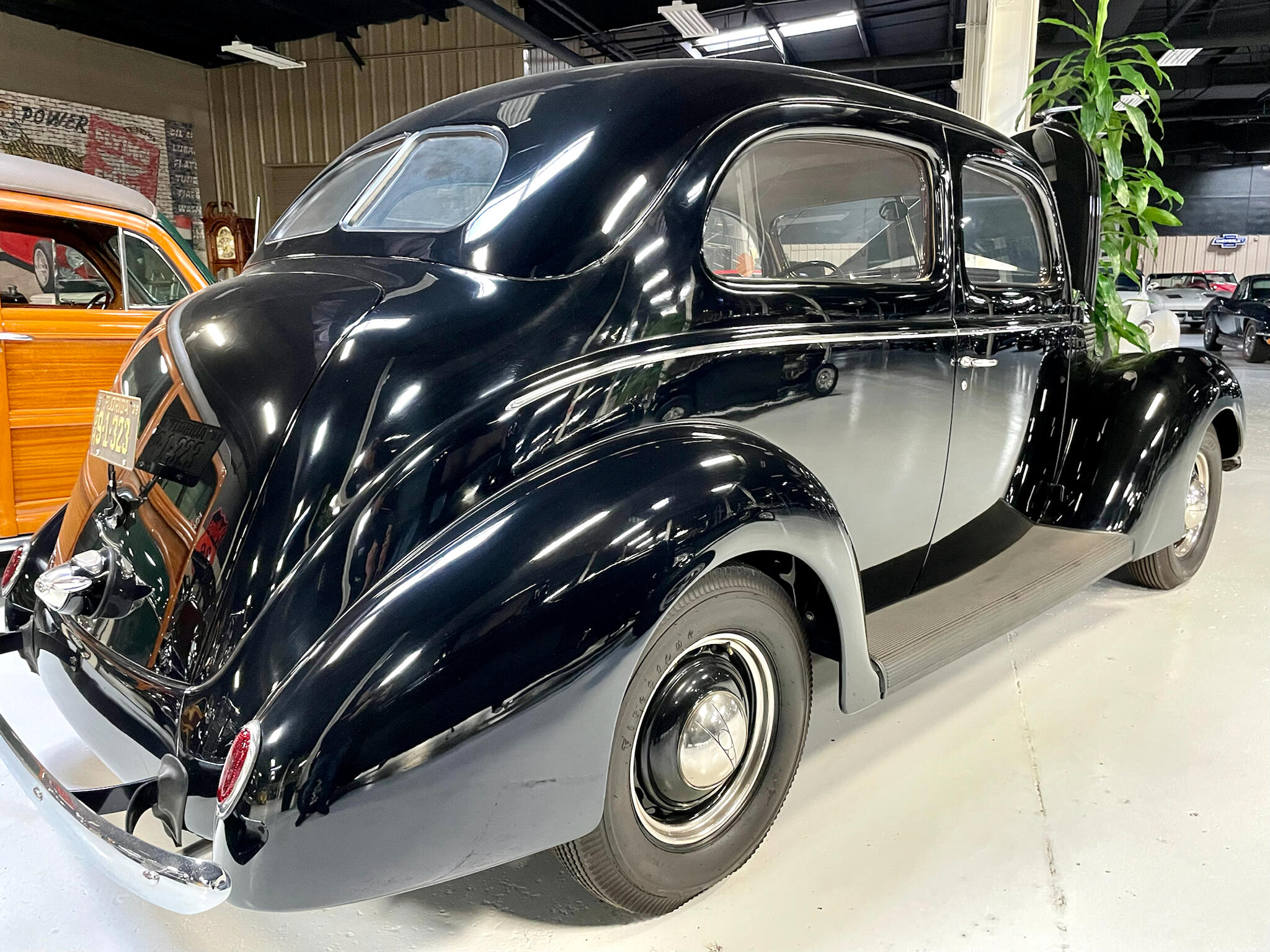 Ford Sedan  1938