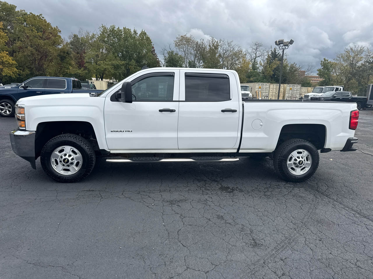 Chevrolet Silverado 2500HD LT Crew Cab 2WD 2015