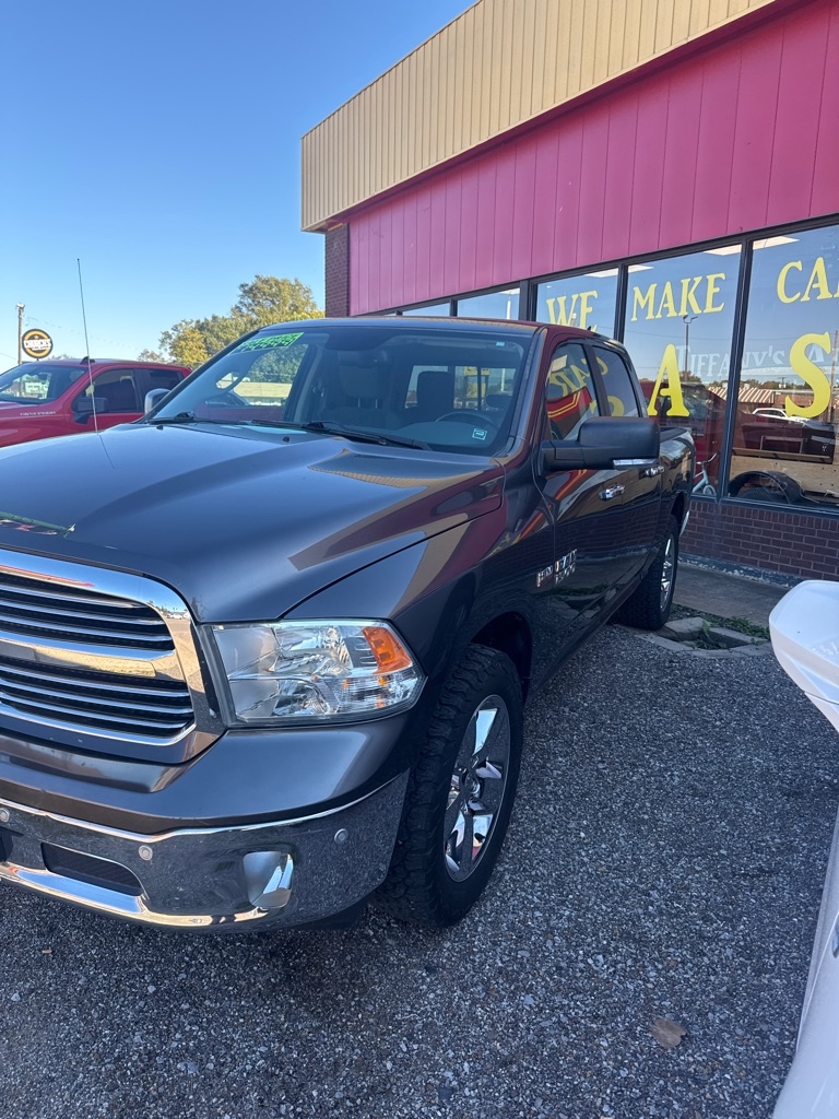 2015 RAM 1500 SLT