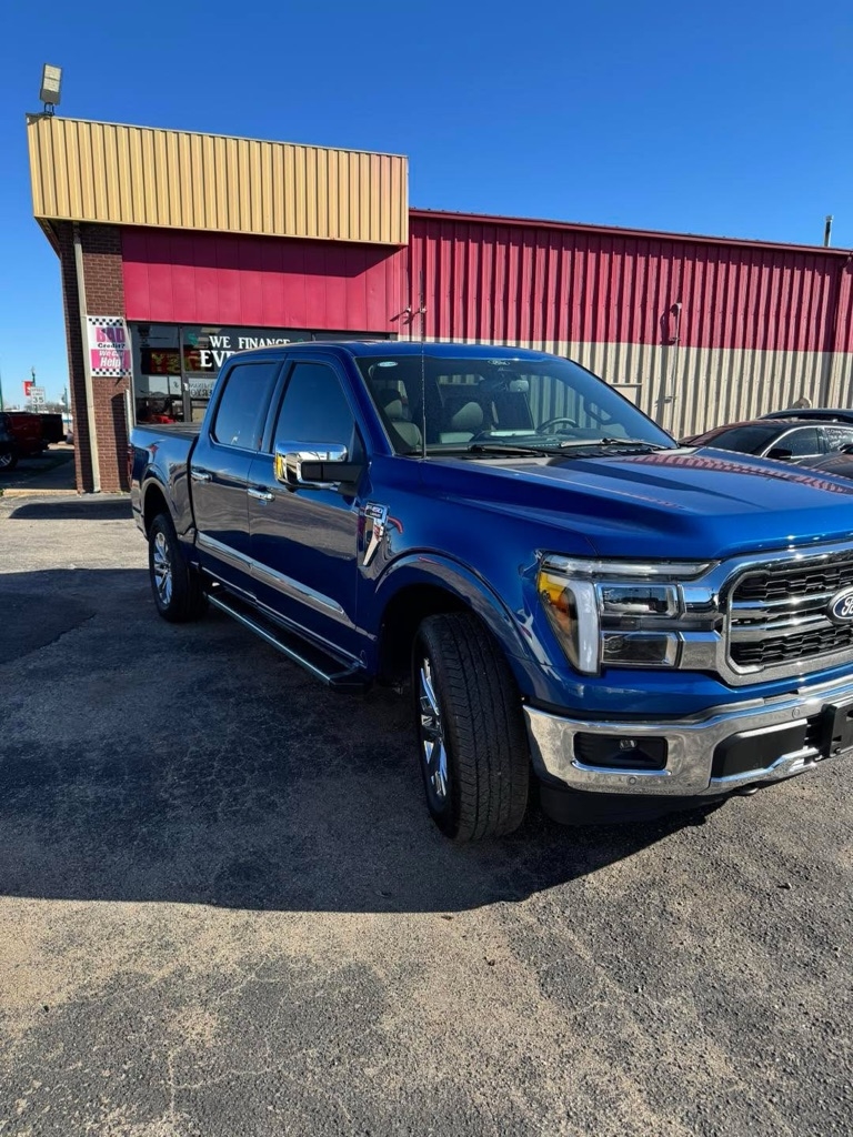 2025 Ford F-150 Lariat's photo