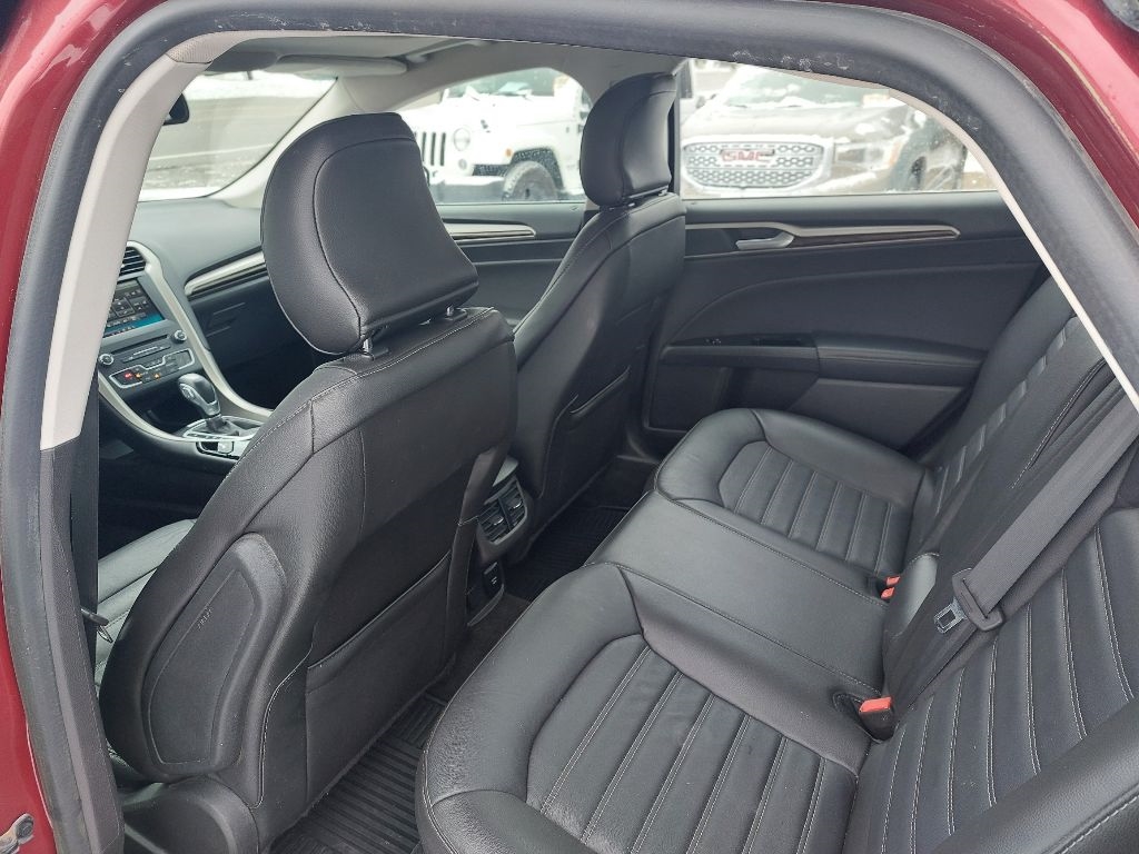 Ford Fusion Hybrid  2016