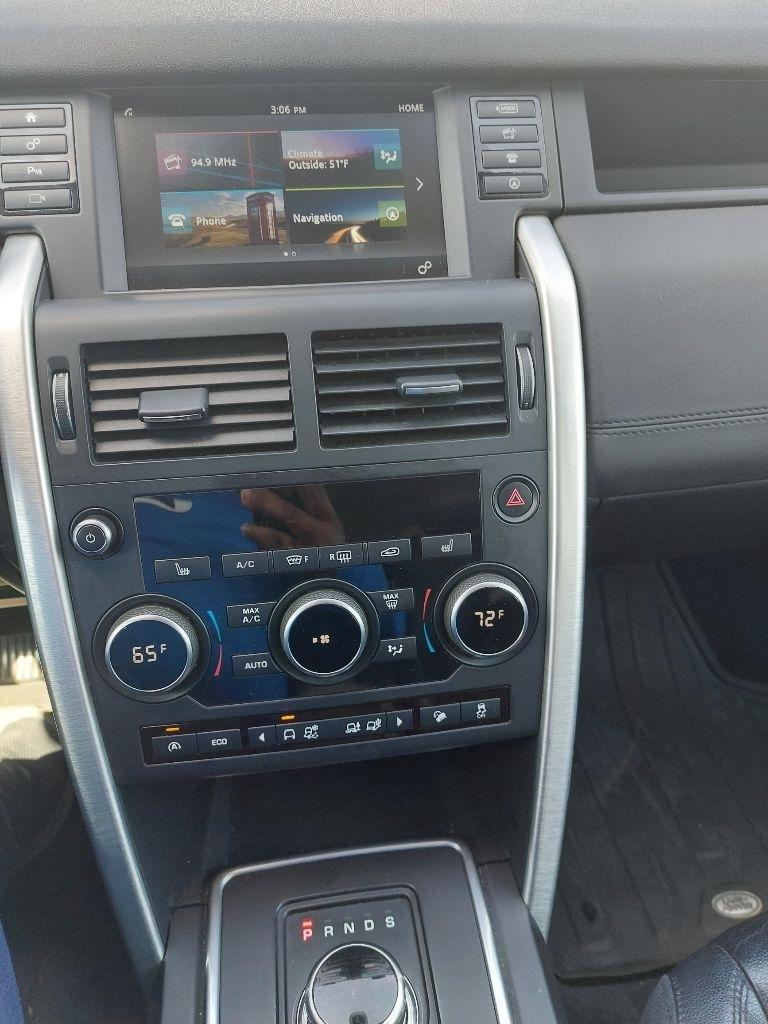 Land Rover Discovery Sport  2017