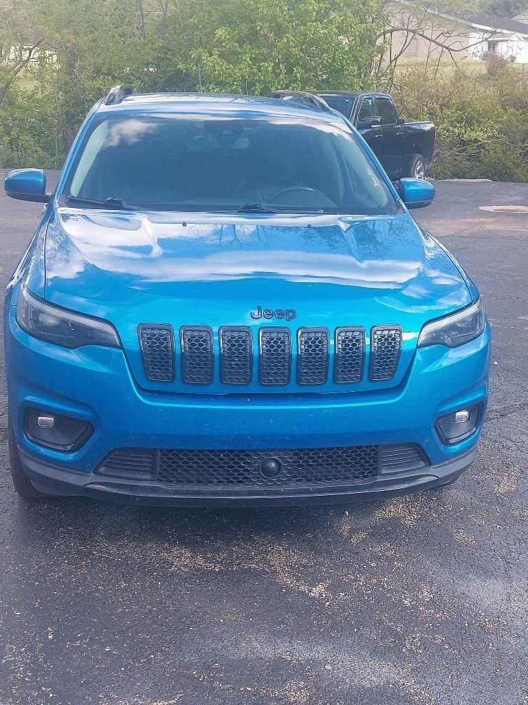 Jeep Cherokee  2021