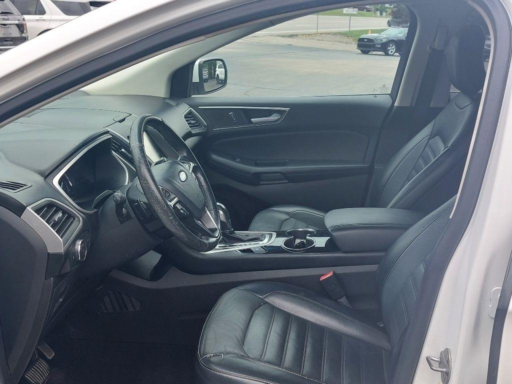 Ford Edge  2015