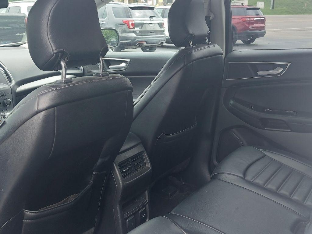 Ford Edge  2015