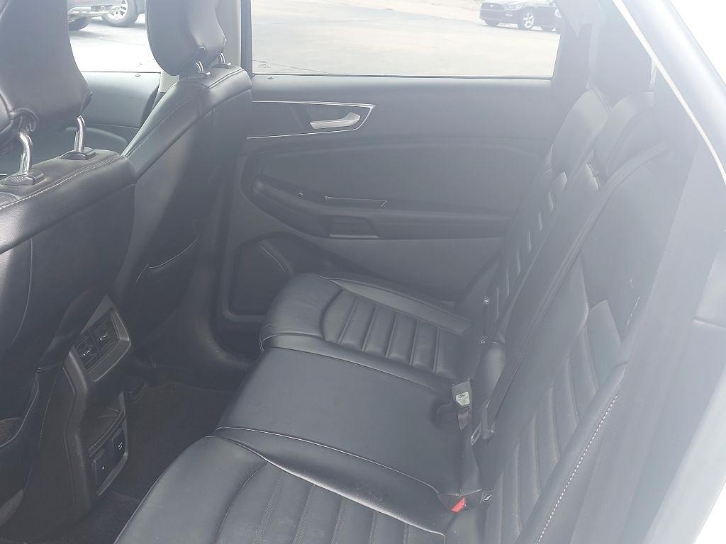 Ford Edge  2015