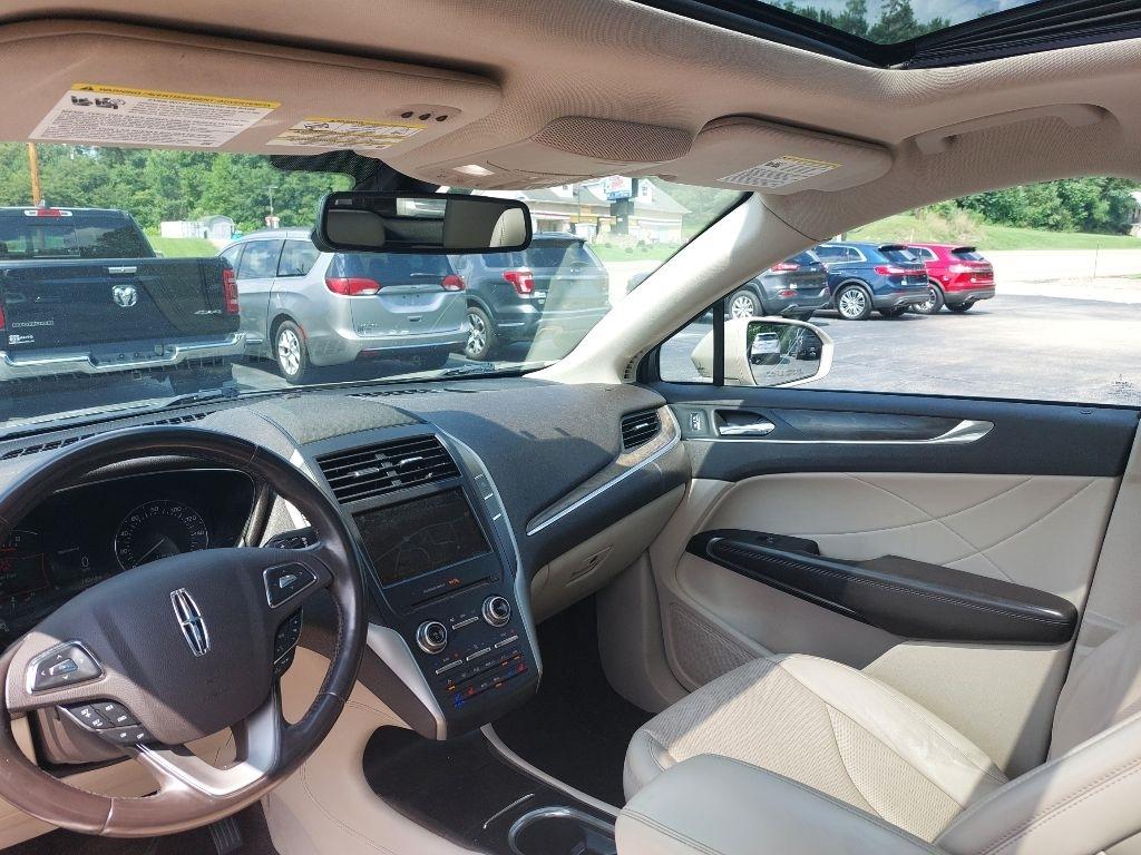 Lincoln MKC  2017
