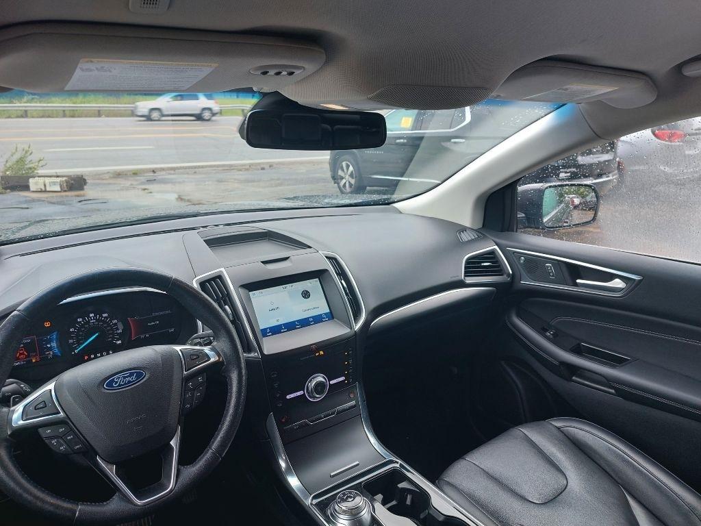 Ford Edge  2020