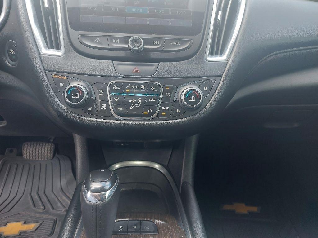 Chevrolet Malibu  2016