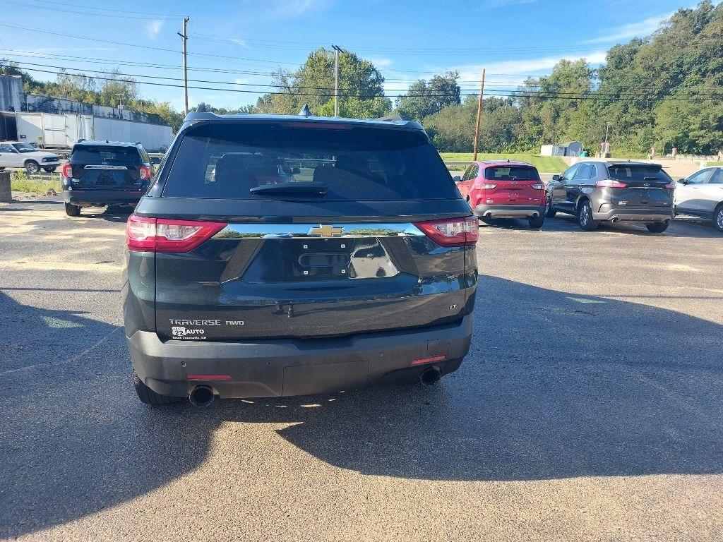 Chevrolet Traverse  2021