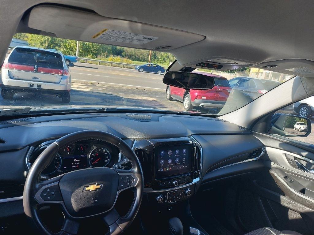 Chevrolet Traverse  2021