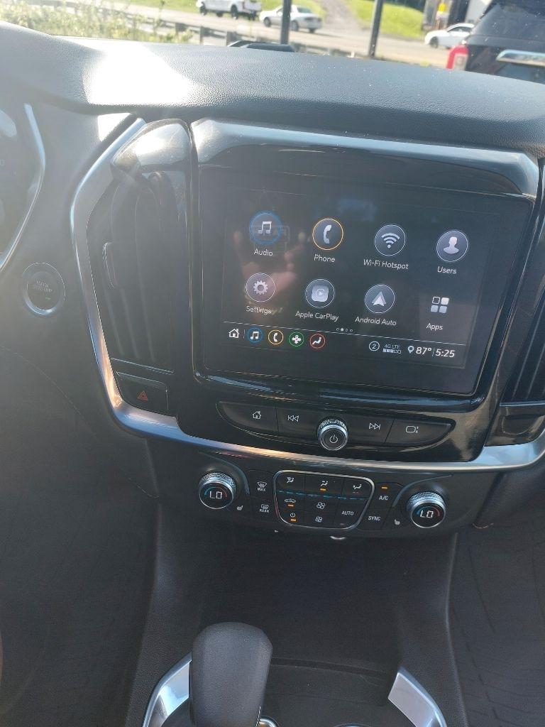 Chevrolet Traverse  2021