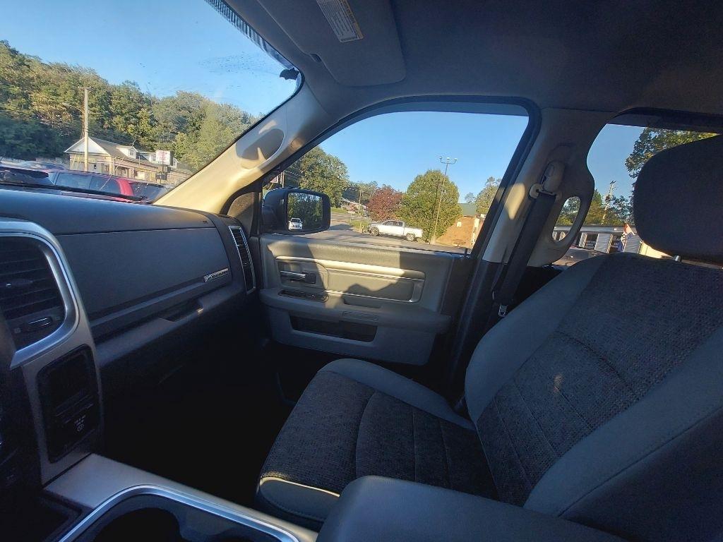 Ram 1500 photo 8