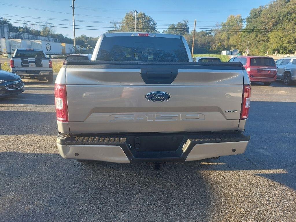 Ford F-150 photo 3