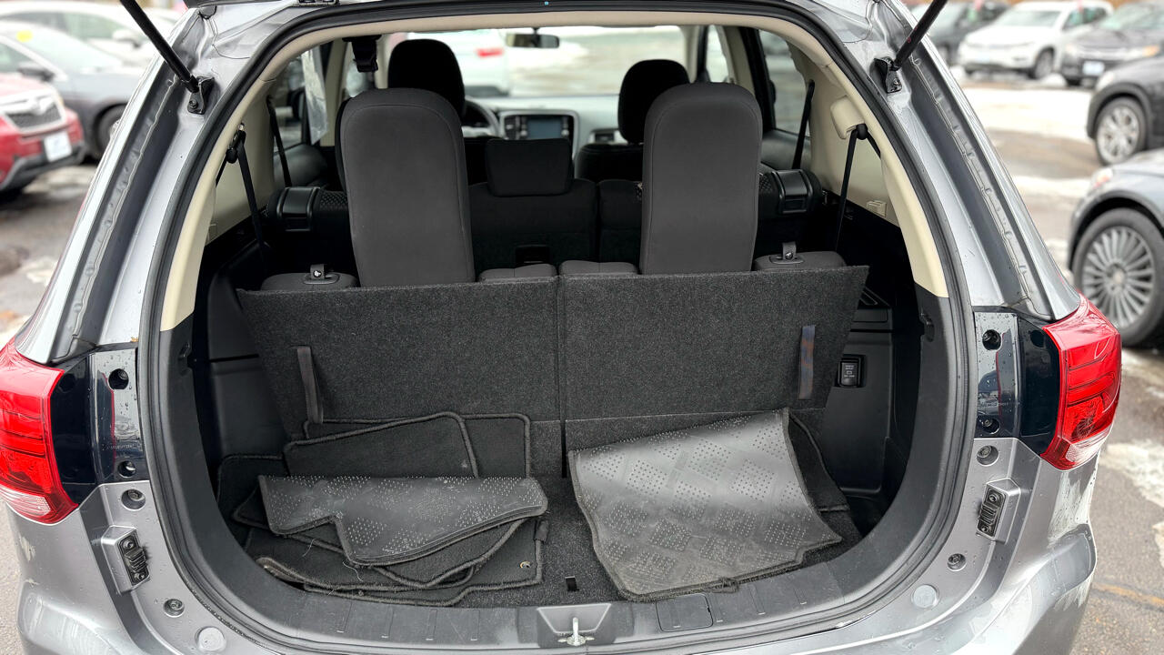 Mitsubishi Outlander ES AWD 2018