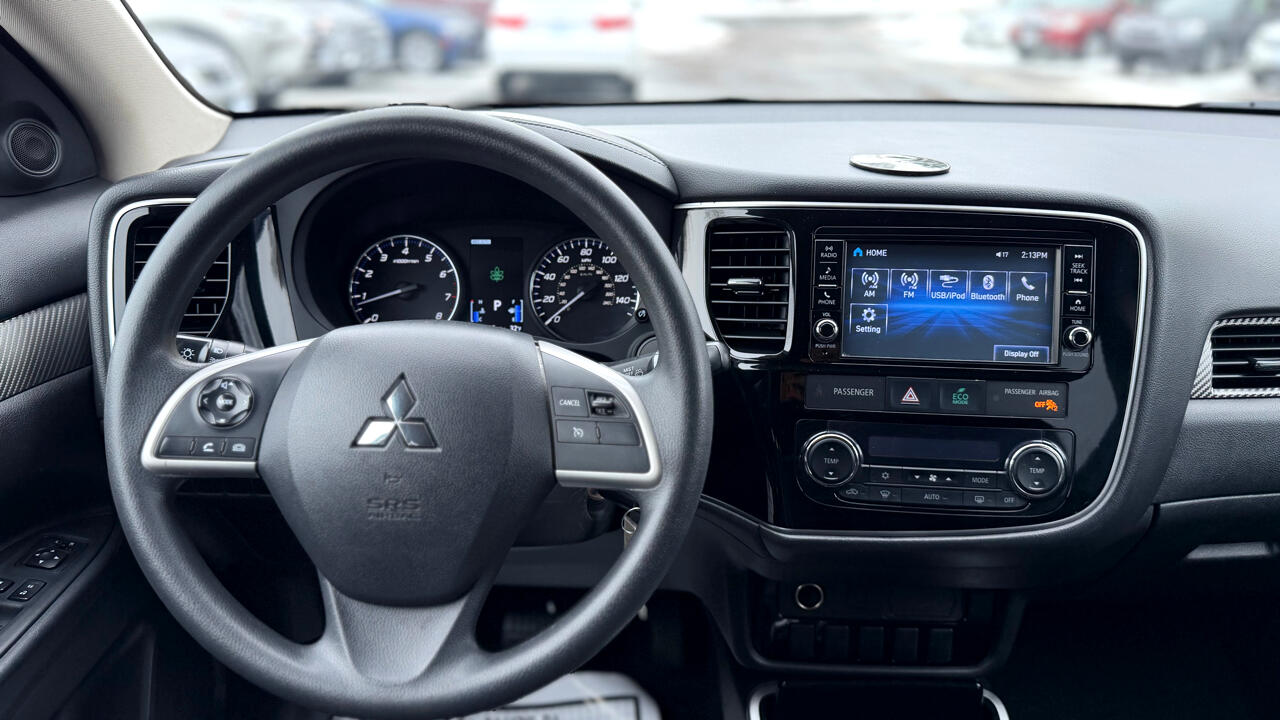 Mitsubishi Outlander ES AWD 2018