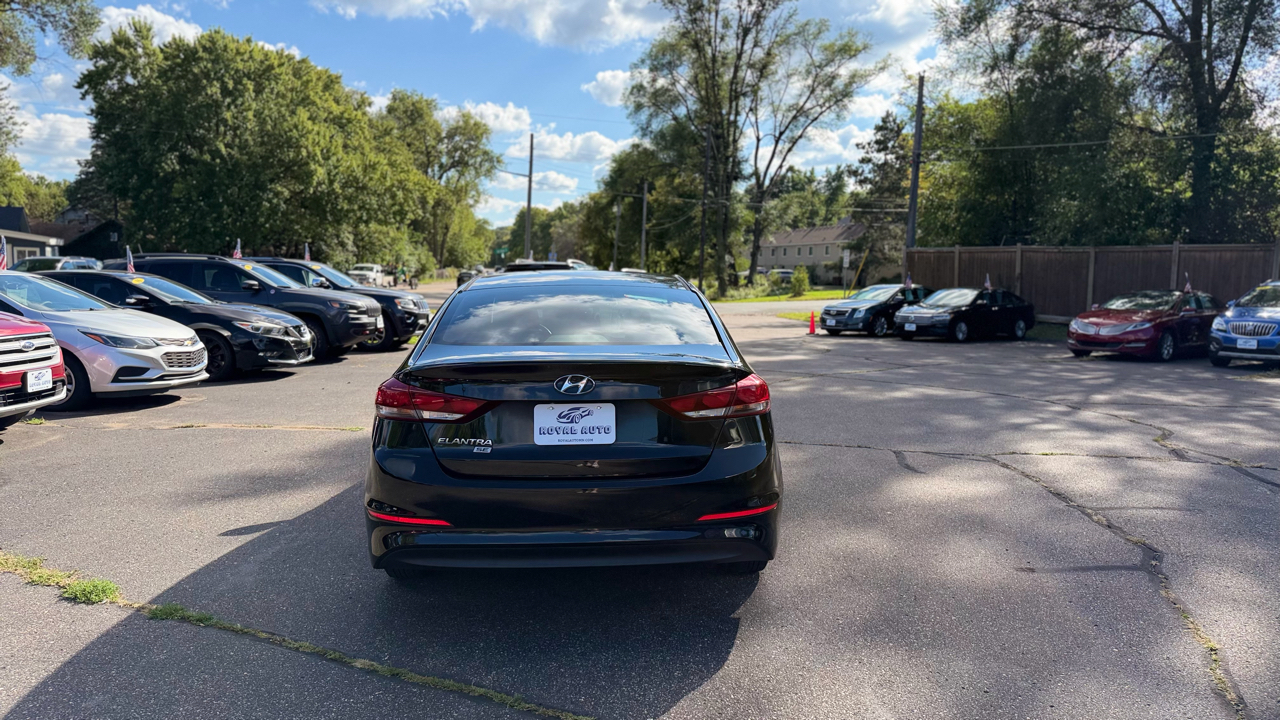2018 Hyundai Elantra SE photo 4