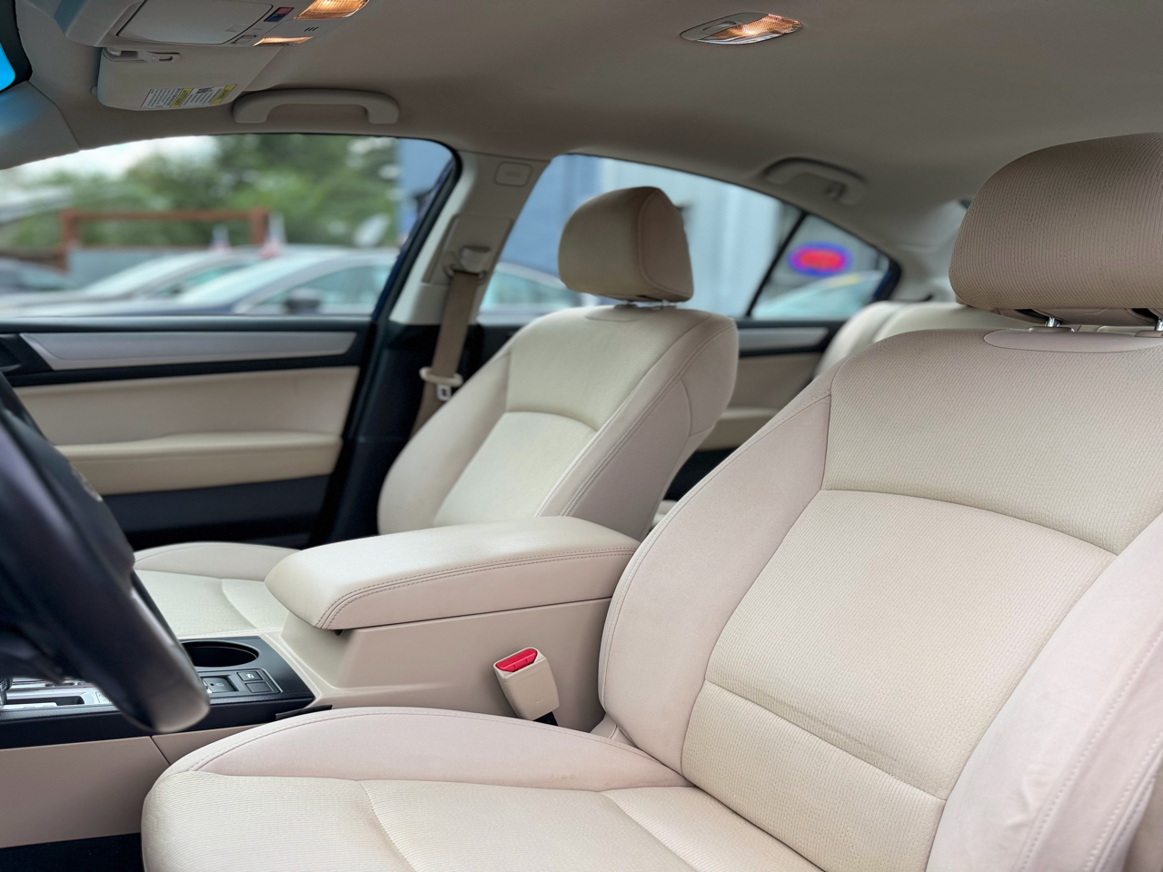 2016 Subaru Legacy 2.5i Premium photo 3