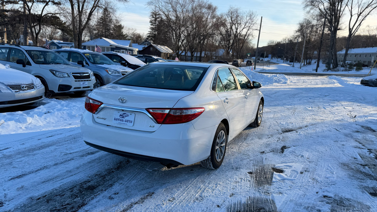 Toyota Camry  2015