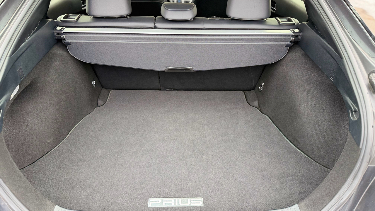 Toyota Prius Four 2017