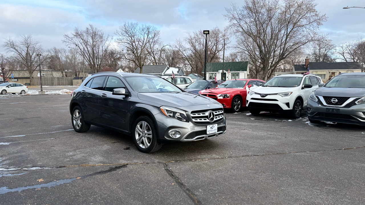 Mercedes-Benz GLA-Class  2018