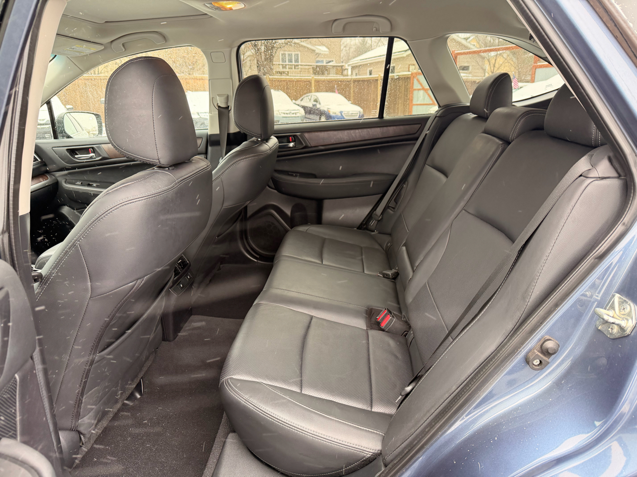 Subaru Outback  2015