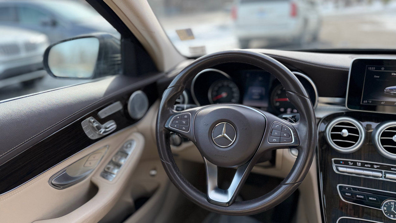 Mercedes-Benz C-Class  2015