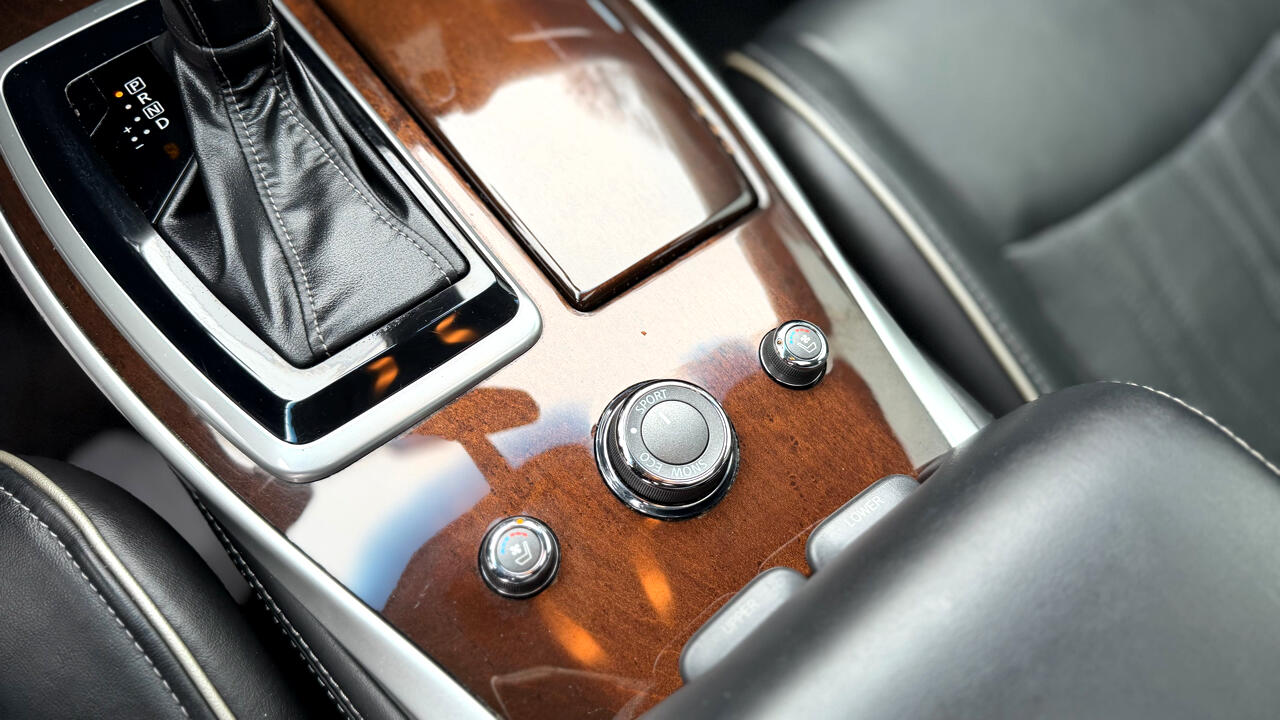 Infiniti QX60 4D SUV AWD 2016