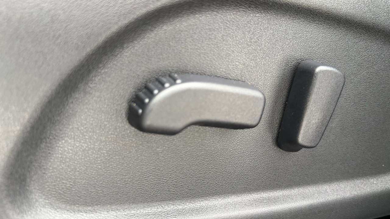 Nissan Pathfinder SV 2017