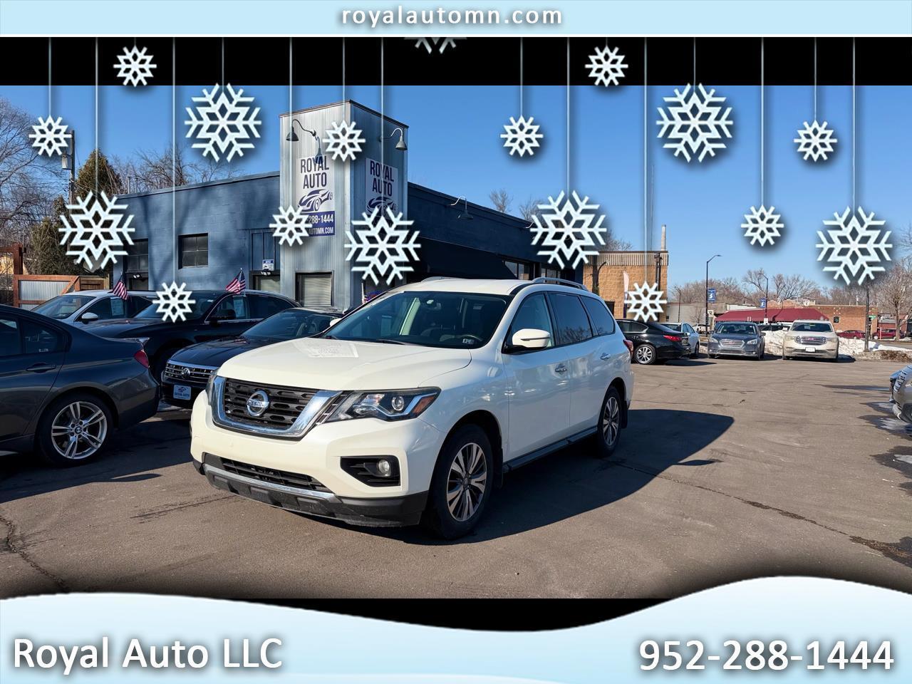 2017 Nissan Pathfinder SV