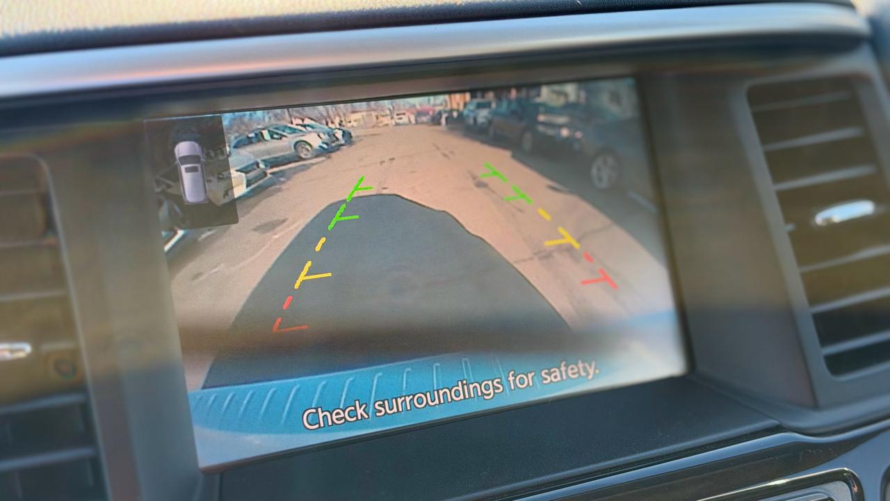 Nissan Pathfinder SV 2017