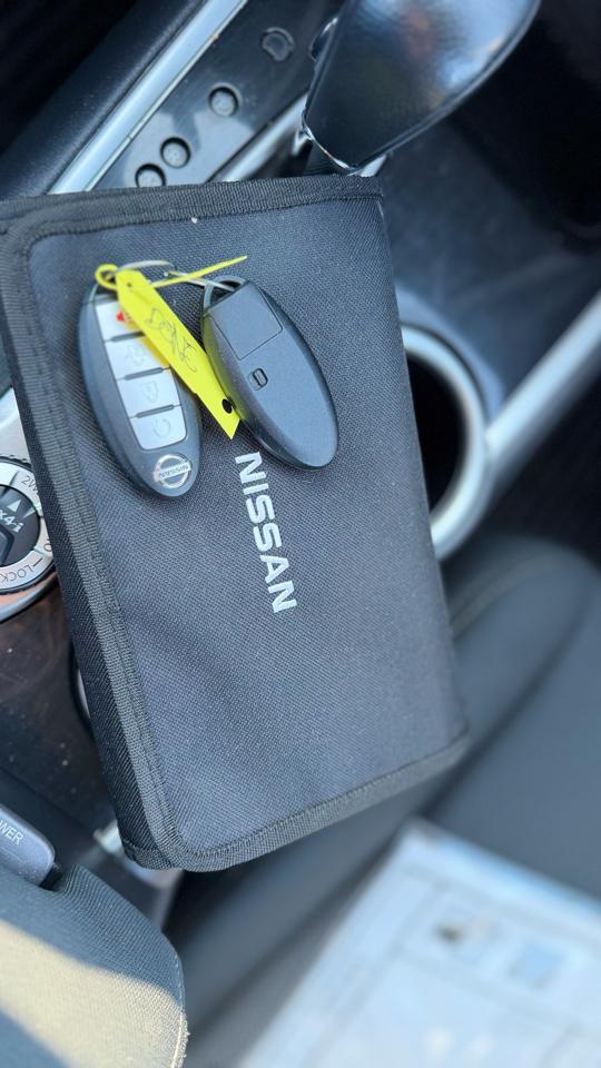 Nissan Pathfinder SV 2017