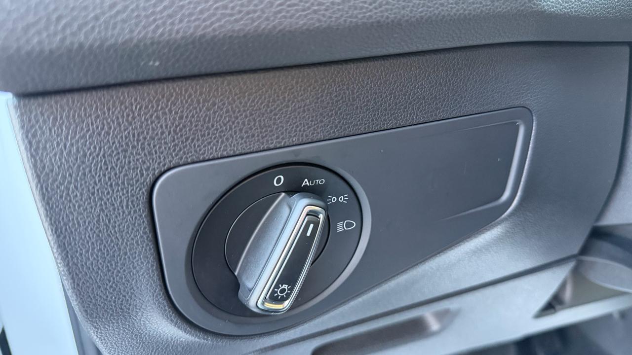 Volkswagen Tiguan SE 2019