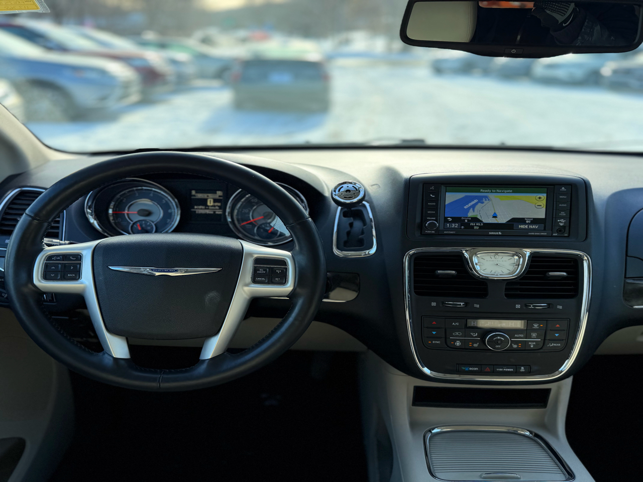 Chrysler Town & Country Touring L 2015