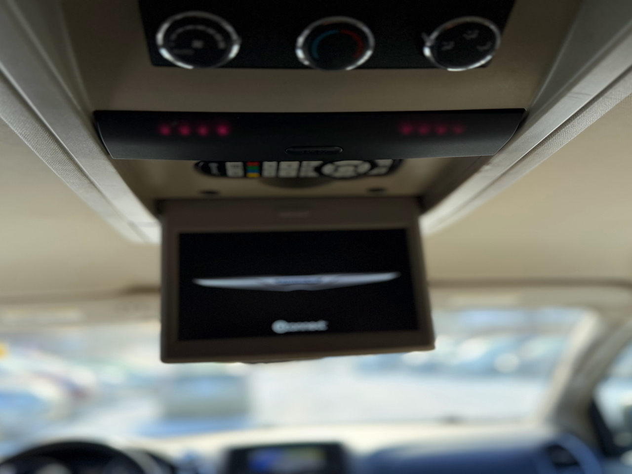 Chrysler Town & Country Touring L 2015