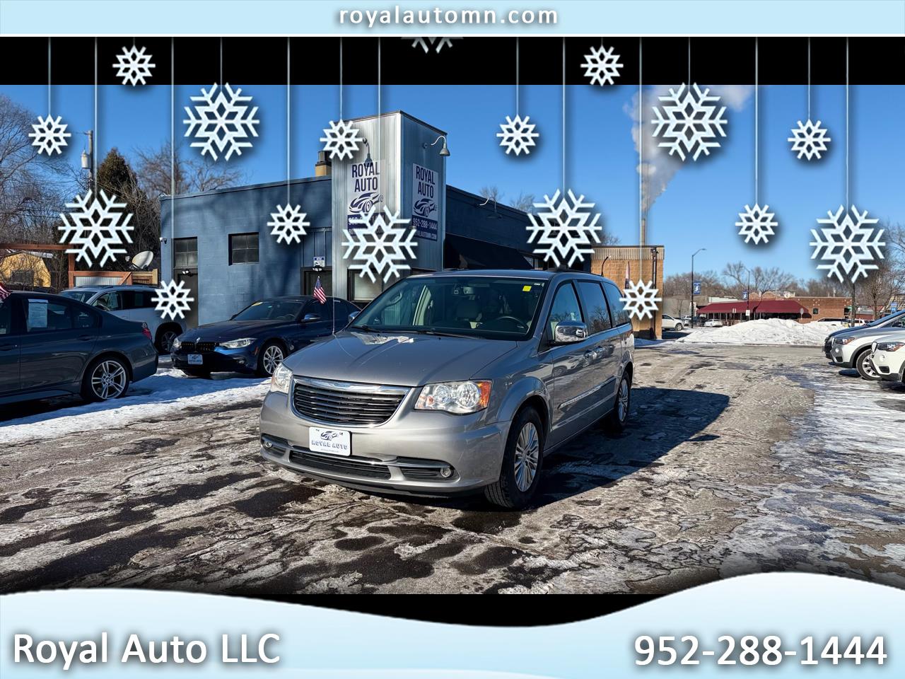 2015 Chrysler Town & Country TOURING L