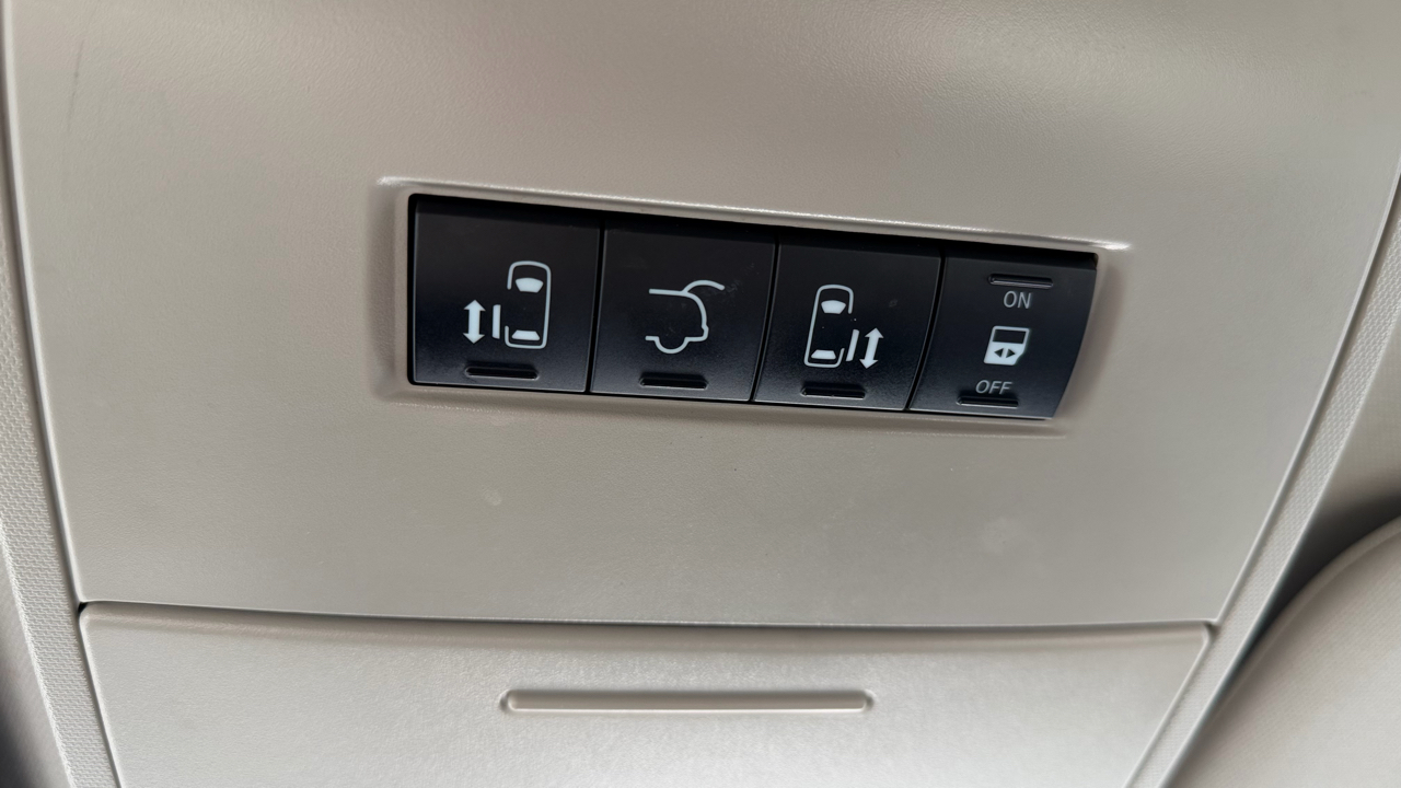 Chrysler Town & Country Touring L 2015