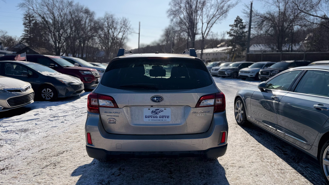 Subaru Outback  2015