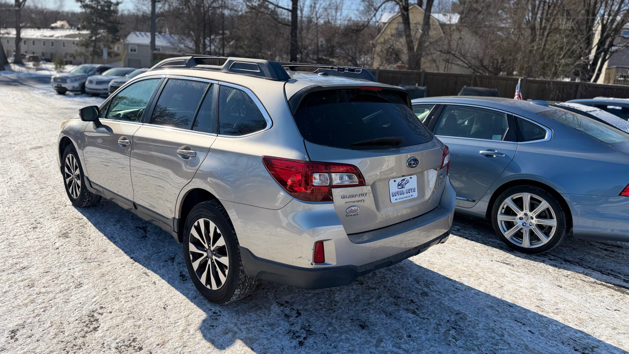 Subaru Outback  2015
