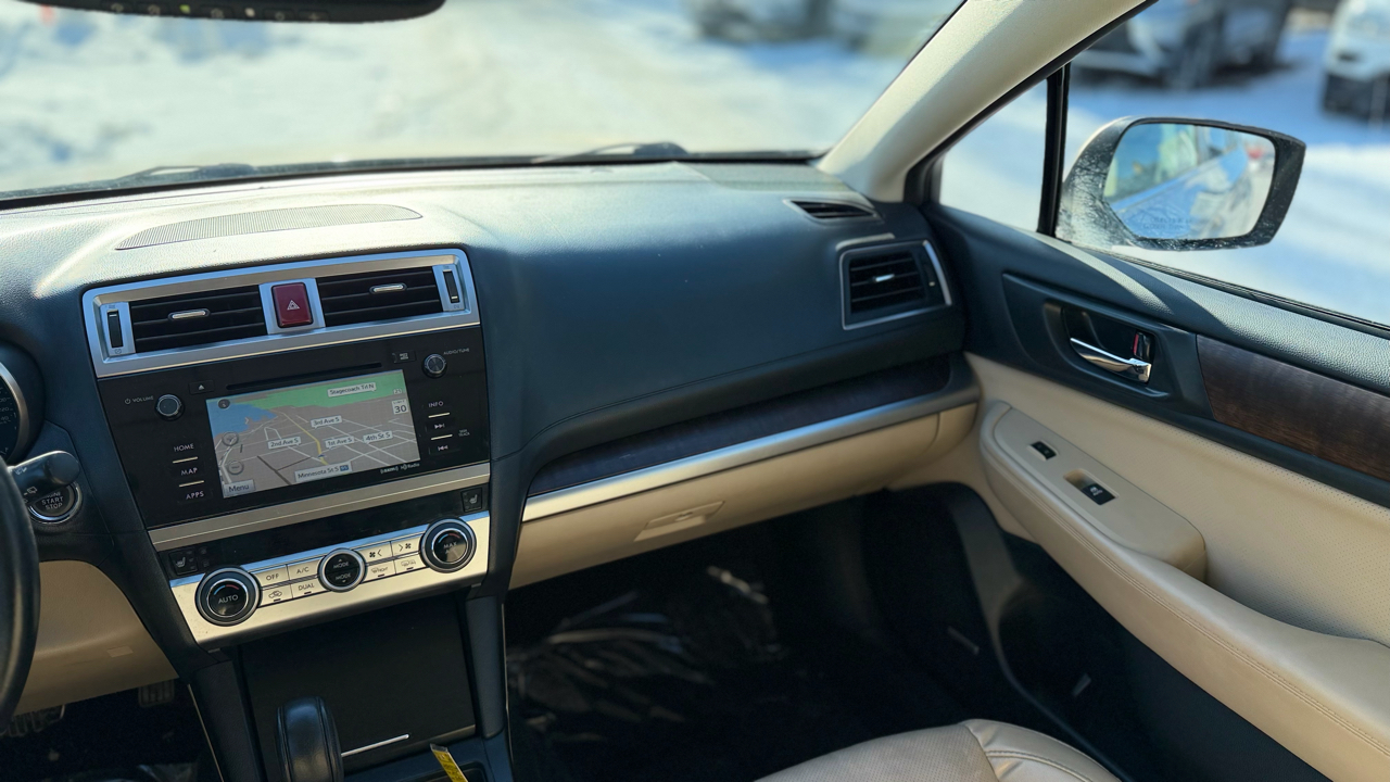 Subaru Outback  2015