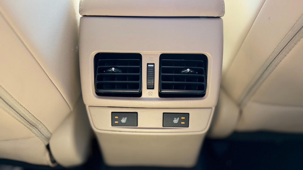 Subaru Outback  2015