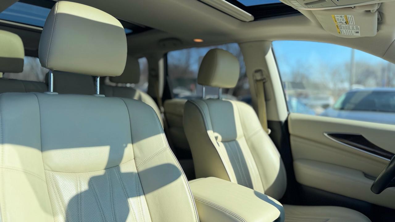 Infiniti QX60 4D SUV AWD 2017