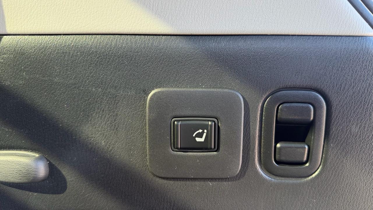 Infiniti QX60 4D SUV AWD 2017