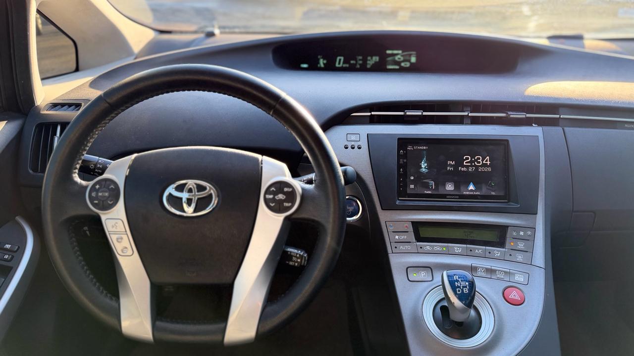 Toyota Prius  2015