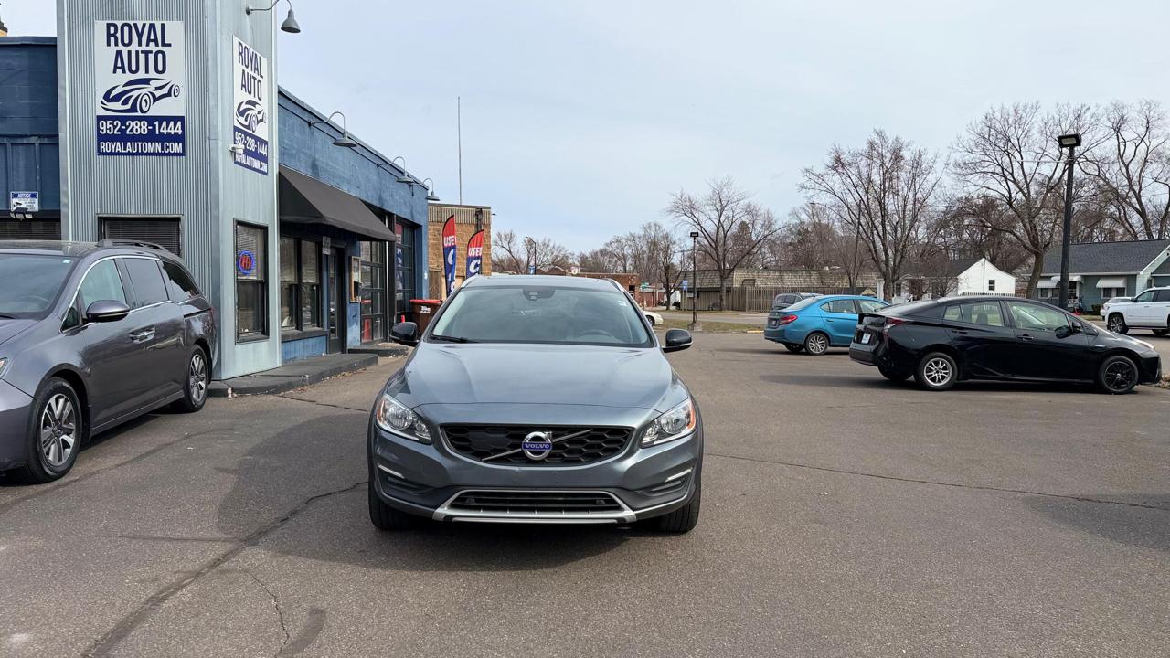 Volvo V60 Cross Country  2018