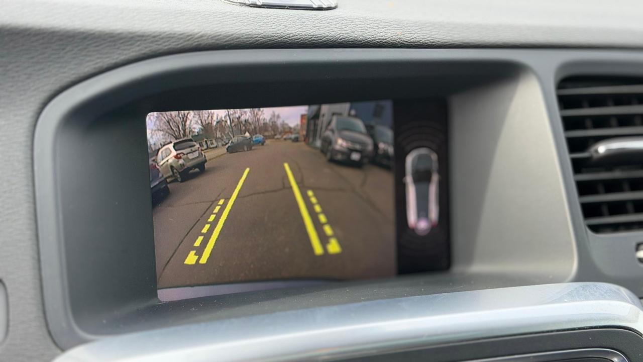 Volvo V60 Cross Country  2018