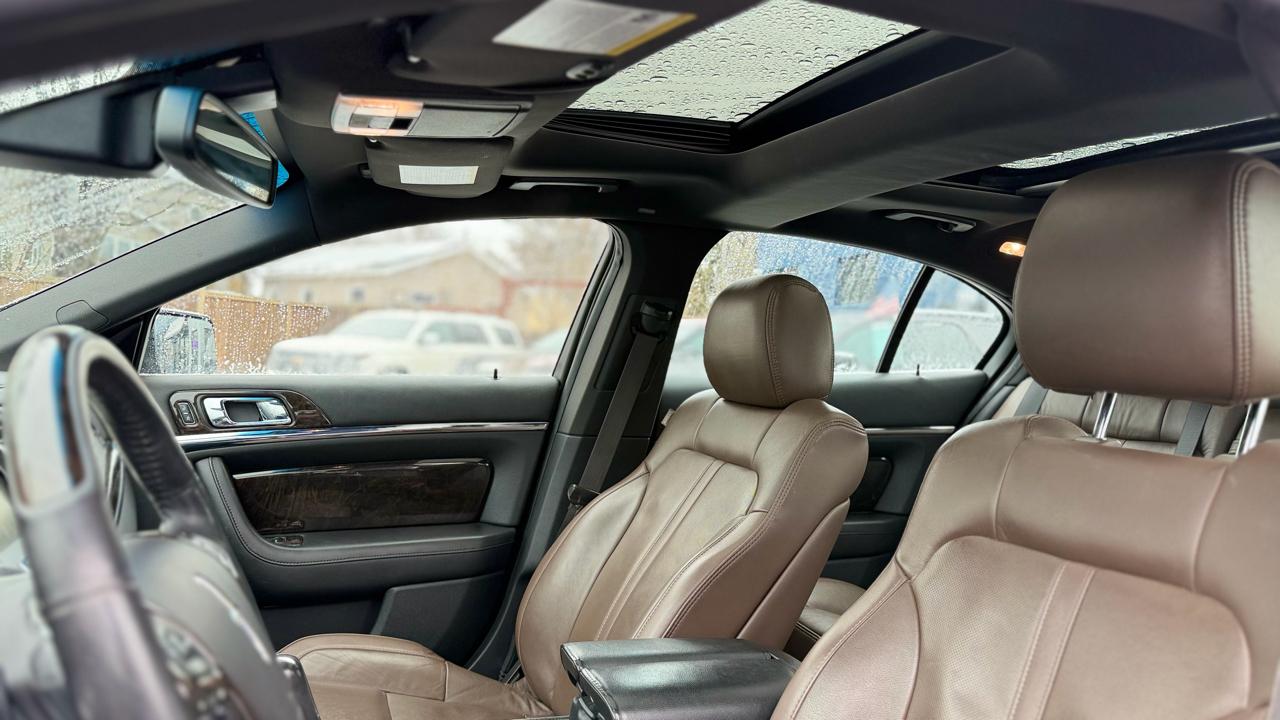 Lincoln MKS 3.7L AWD 2015