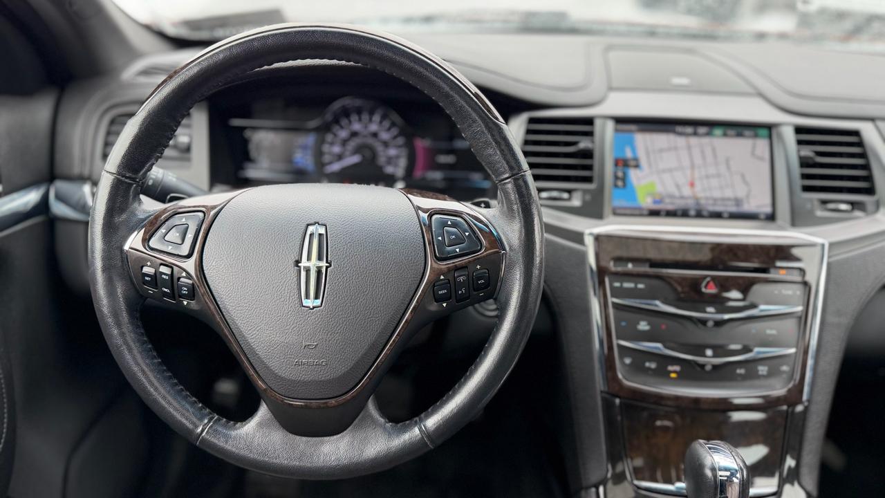 Lincoln MKS 3.7L AWD 2015