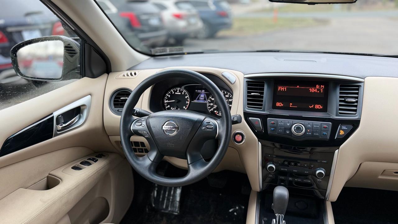 Nissan Pathfinder  2016