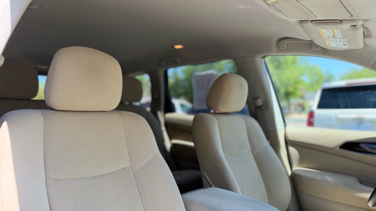 Nissan Pathfinder S 4D SUV 4WD 2016